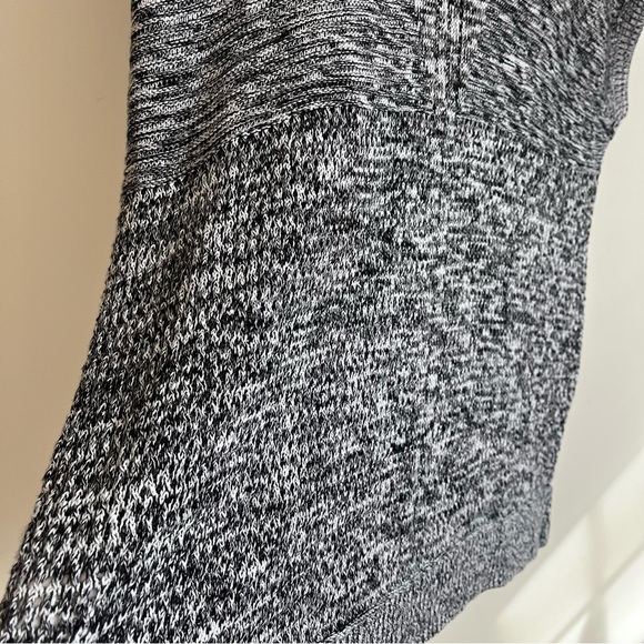 Croft&Barrow V-Neck Short Sleeve Tunic Sweater Marled Knit Navy Cotton Blend XL - Picture 9 of 10